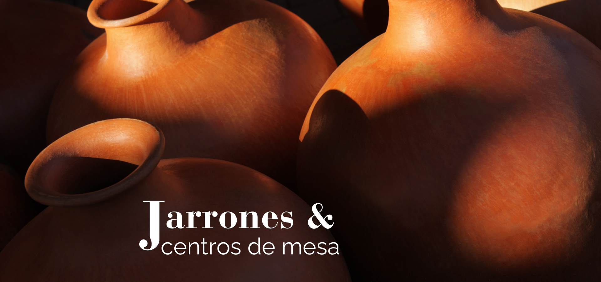 JARRONES Y CENTROS DE MESA